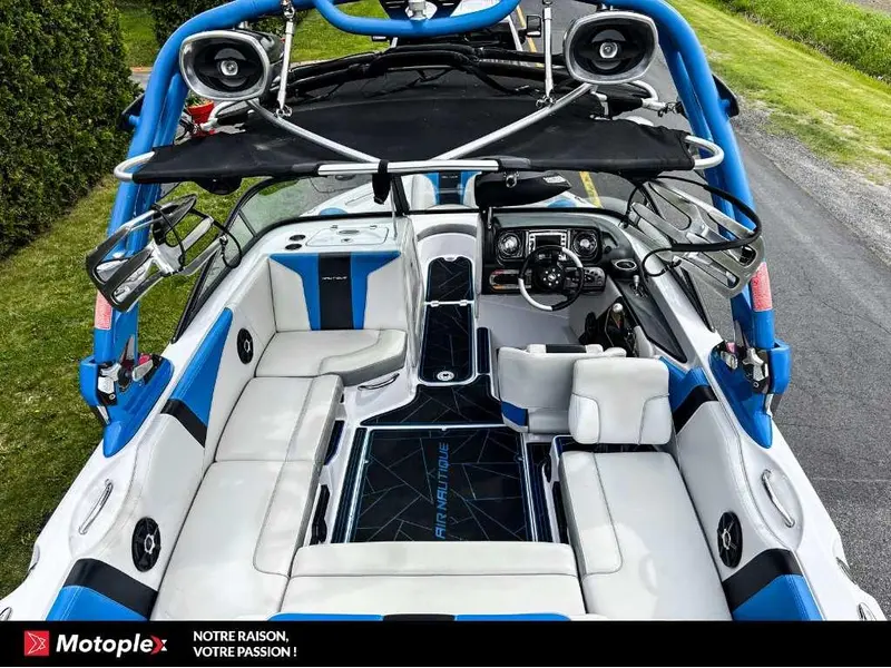 2011 Nautique AIR NAUTIQUE 210 TEAM EDITION thumbnail 4