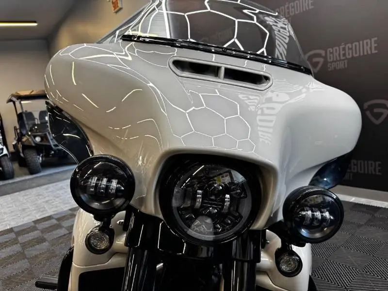2020 Harley-Davidson FLHTKSE CVO ULTRA LTD ABS 117 thumbnail 14