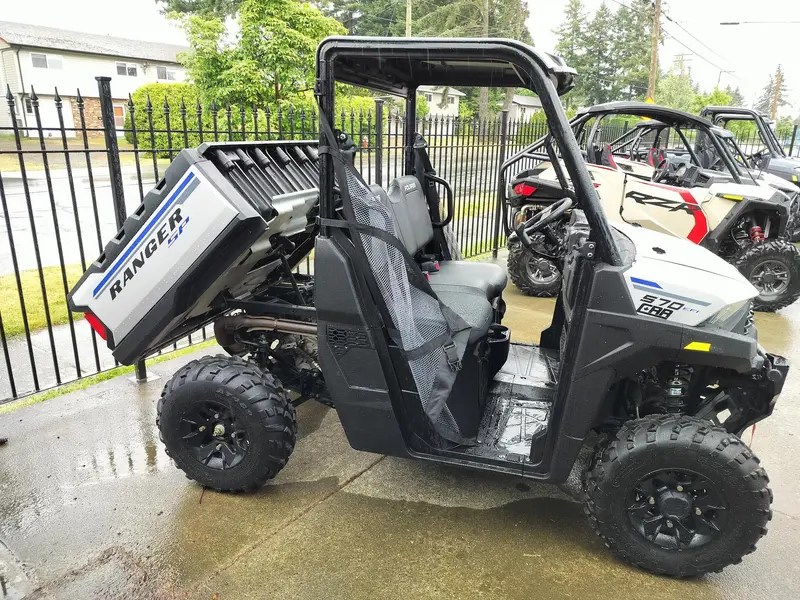 2023 Polaris RANGER 570 PREMIUM thumbnail 2