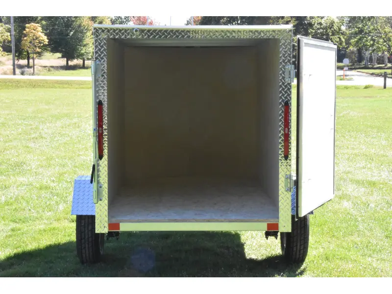 2026 Rhino Galvanized Enclosed 4' x 8' SA