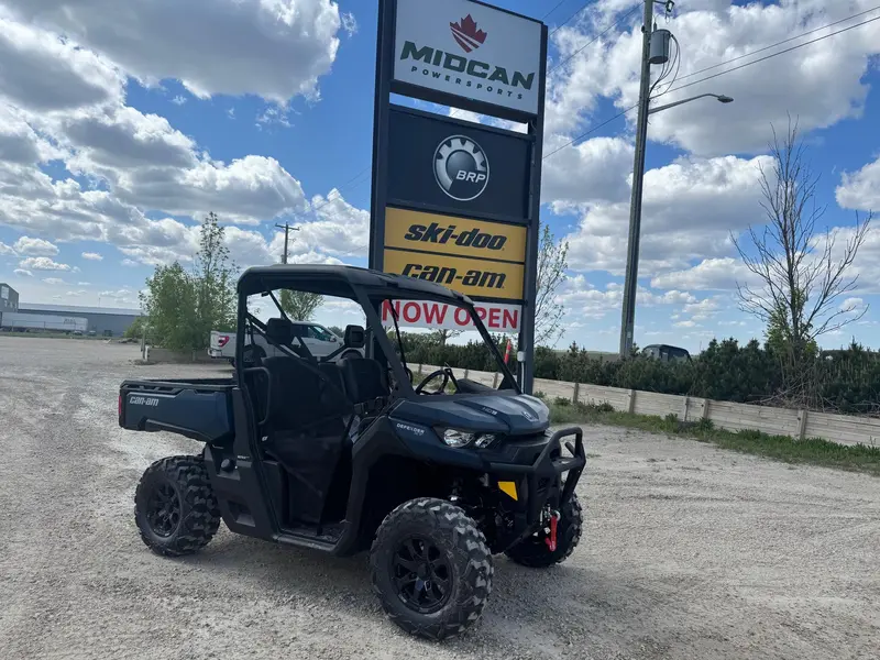 2026 Can-Am Defender XT HD9 thumbnail 5