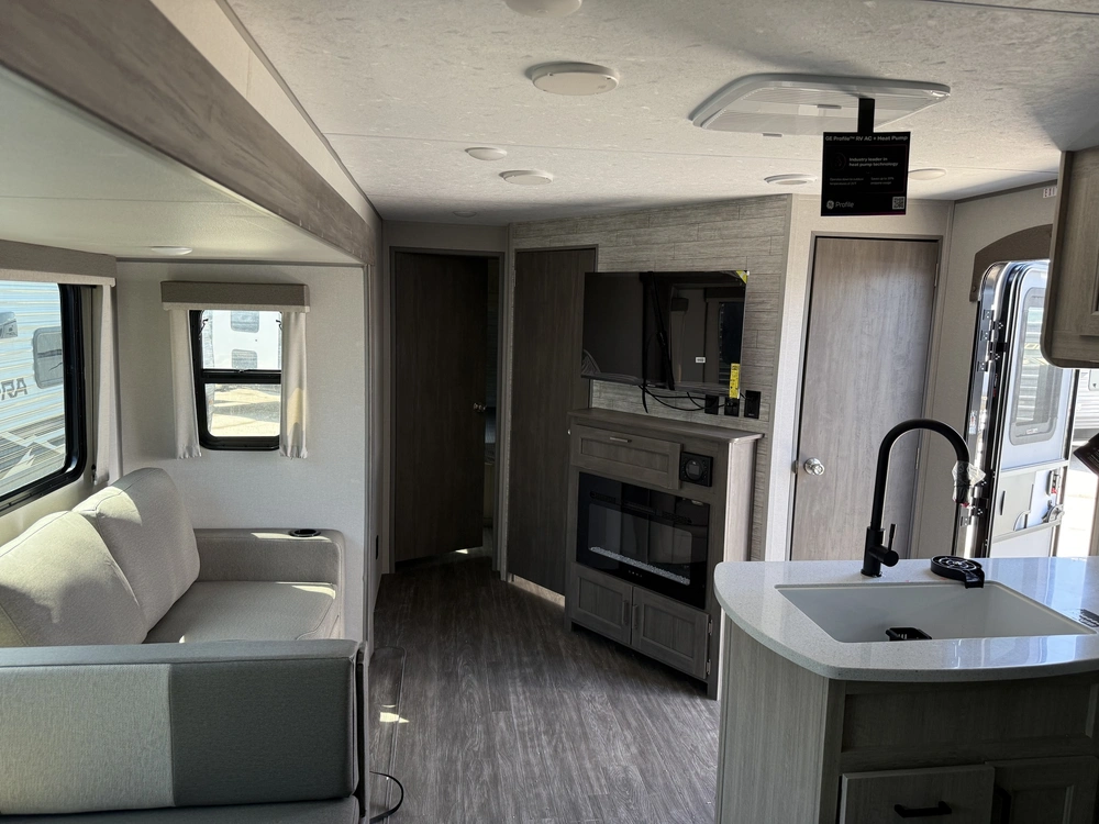 2026 Forest River Aurora 29tqs alt