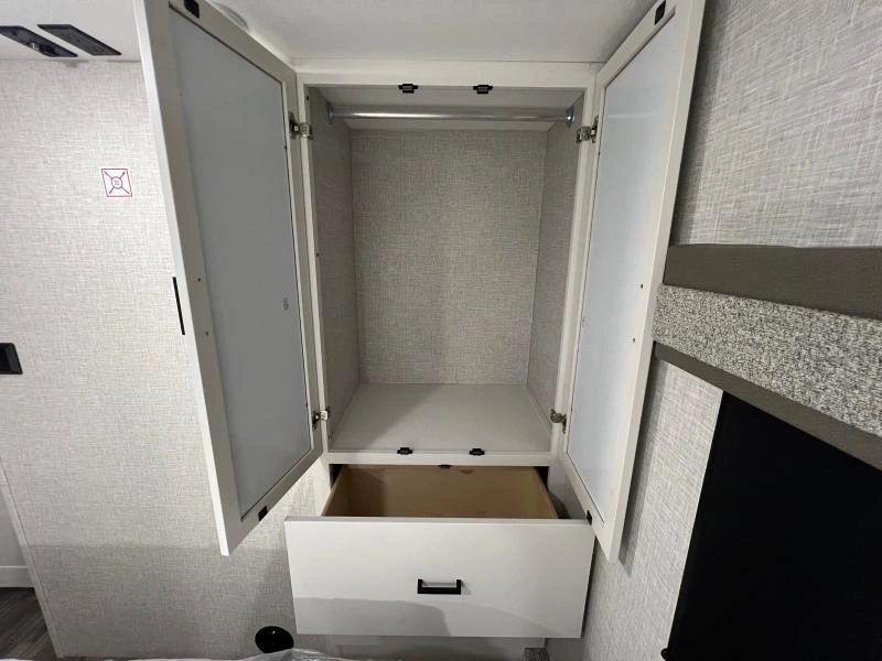Highland Ridge Rv Open Range 244rls 2025 alt