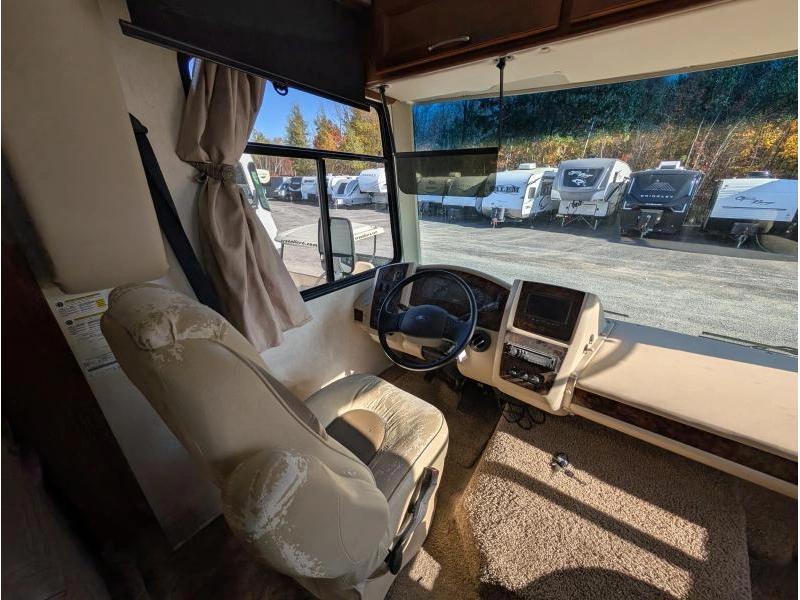 Coachmen Pursuit 31db 2014 alt