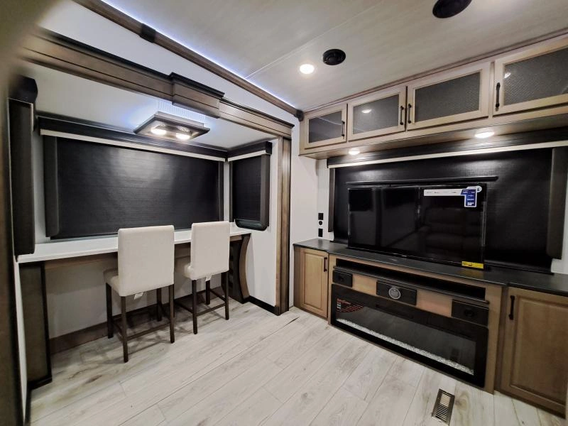 Keystone Rv Montana 3531re 2024 alt