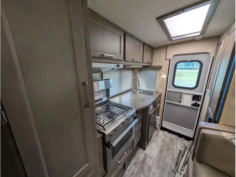 Bigfoot rv Bigfoot 2021