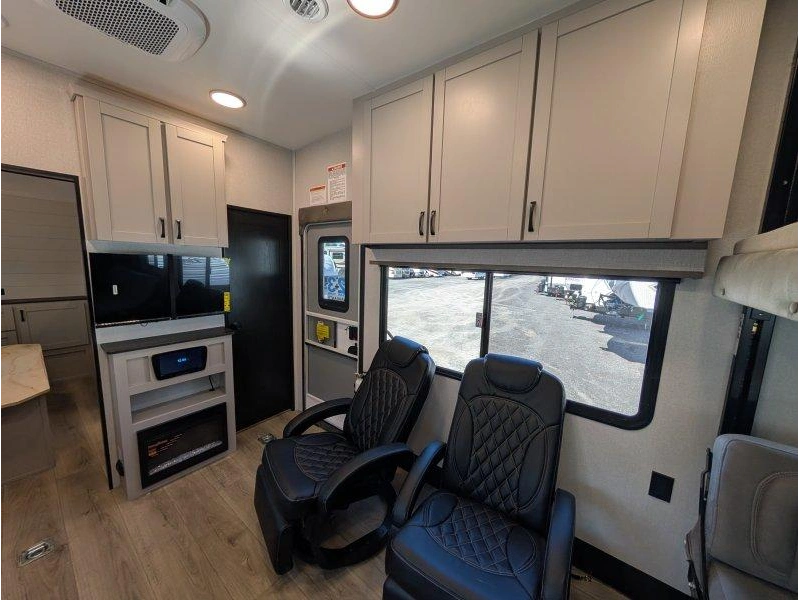 Jayco Seismic 214 2027 alt