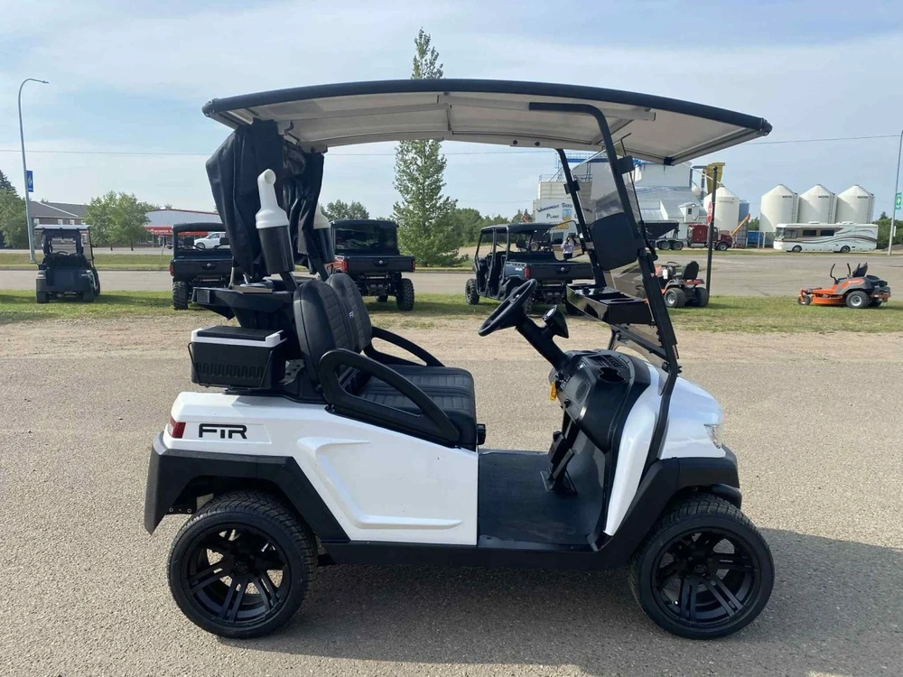 2026 Ftr Model 2 Solar Drive Lithium Golf Cart alt