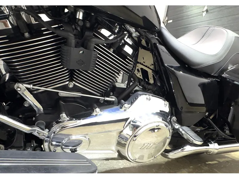 2024 Harley-Davidson STREET GLIDE FLHX thumbnail 8