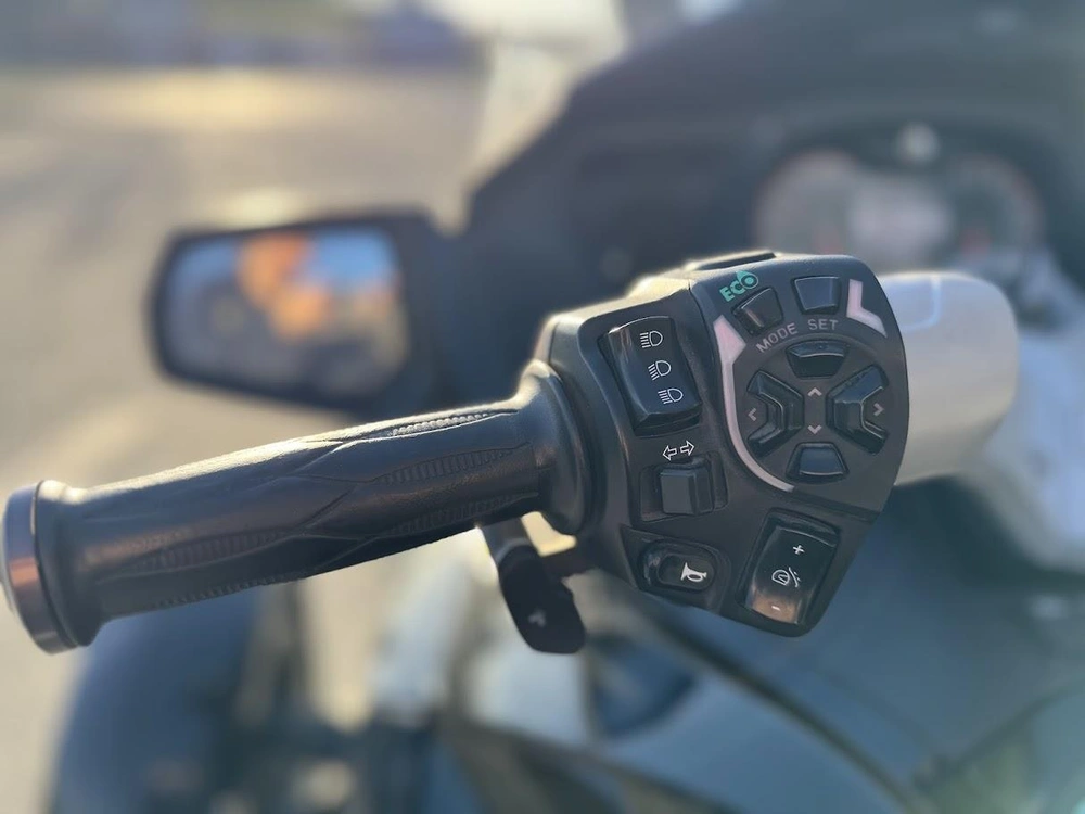 Can-am Rt 2015 alt