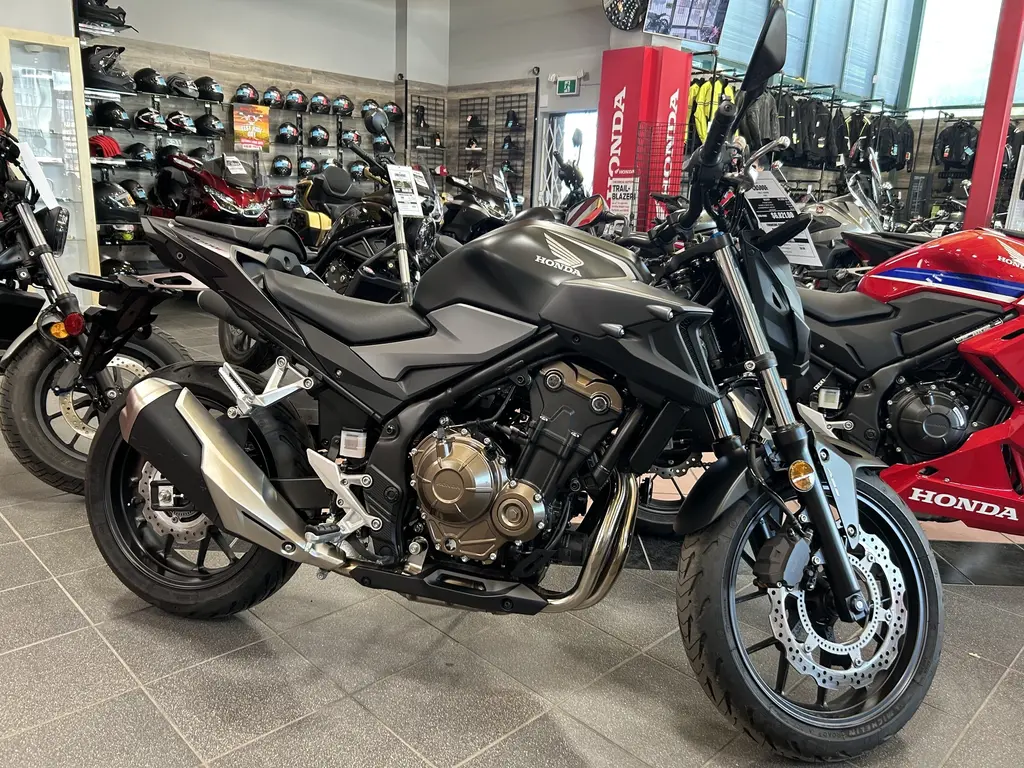 2021 Honda CB500FAM