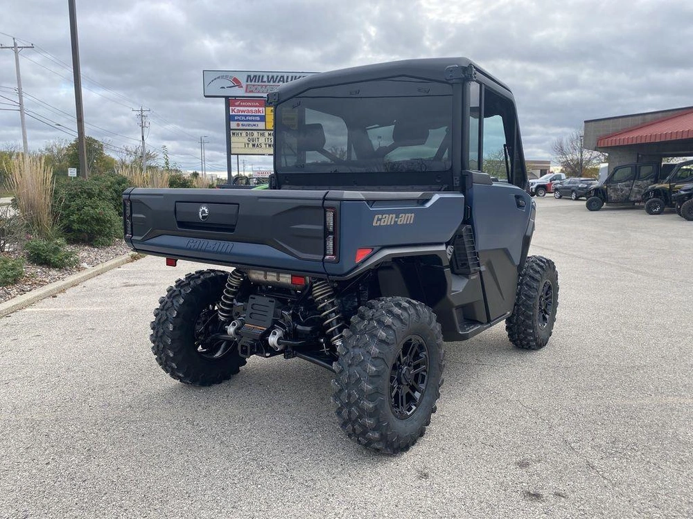 2026 Can-am Defender Limited Hd11 alt