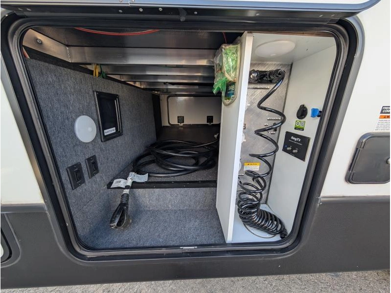 2024 Keystone Rv Cougar 2100rk alt