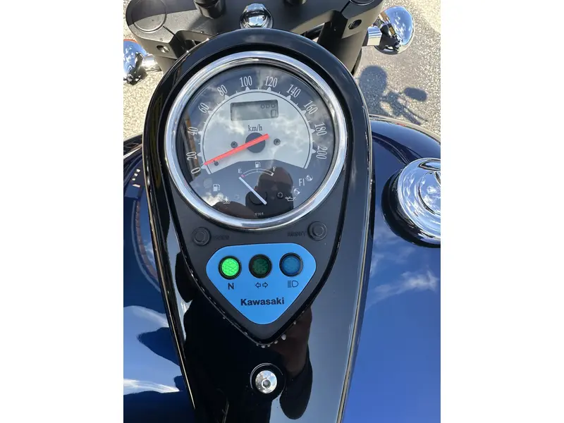 2026 Kawasaki Vulcan 900 Classic thumbnail 14