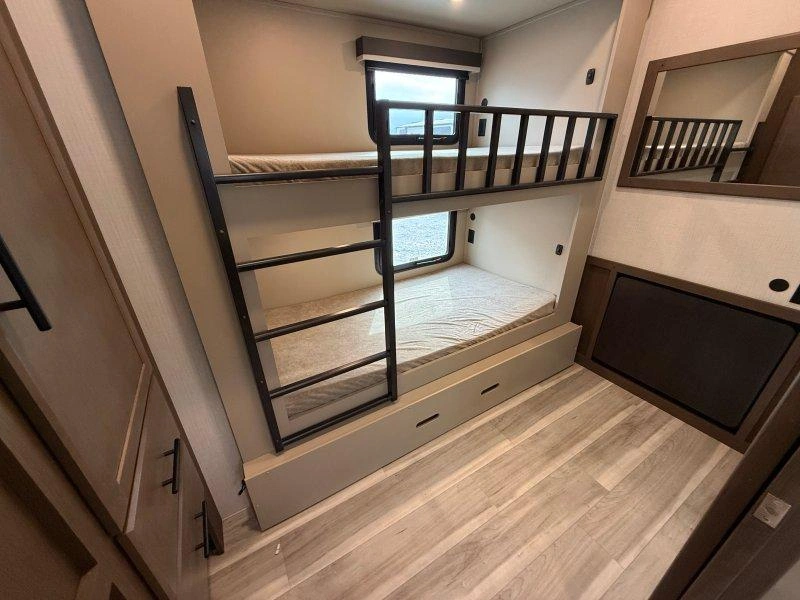 Keystone Rv Cougar 29mbd 2026 alt