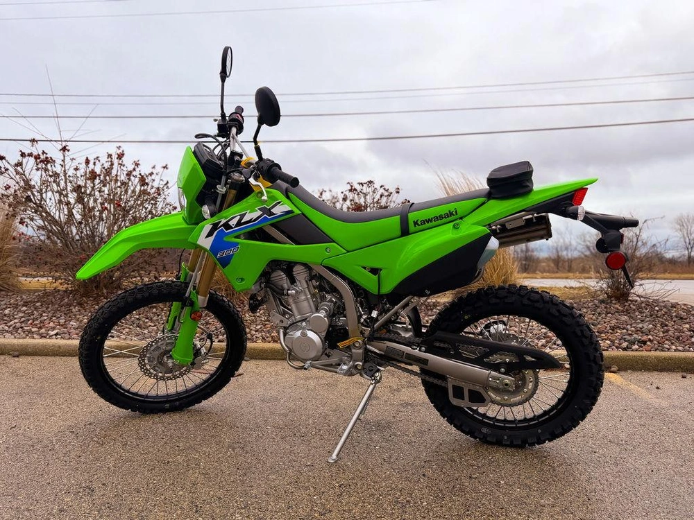 2026 Kawasaki Klx®300 alt