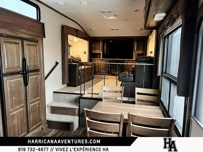 2015 Keystone RV Cougar 337 FLS thumbnail 12