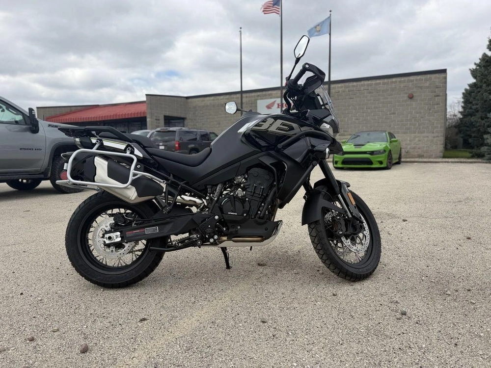 2026 Cfmoto Ibex 800 E alt