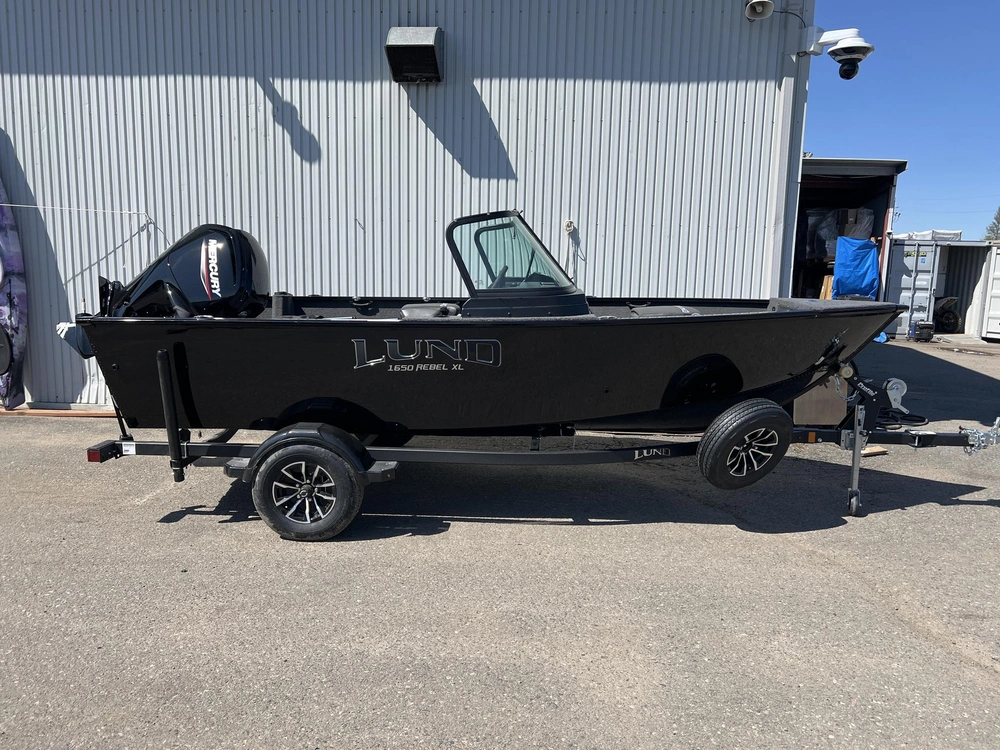 2026 Lund Boat Co 1650 Rebel Sport Se alt
