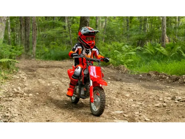2027 Honda CRF50F ( PRE-COMMANDE ) thumbnail 4