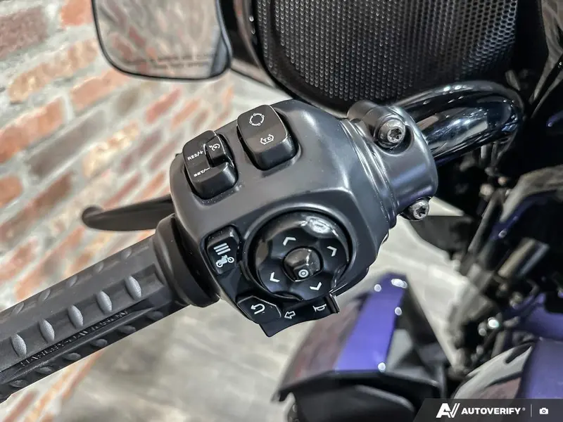 2026 Harley-Davidson Street Glide Limited thumbnail 12