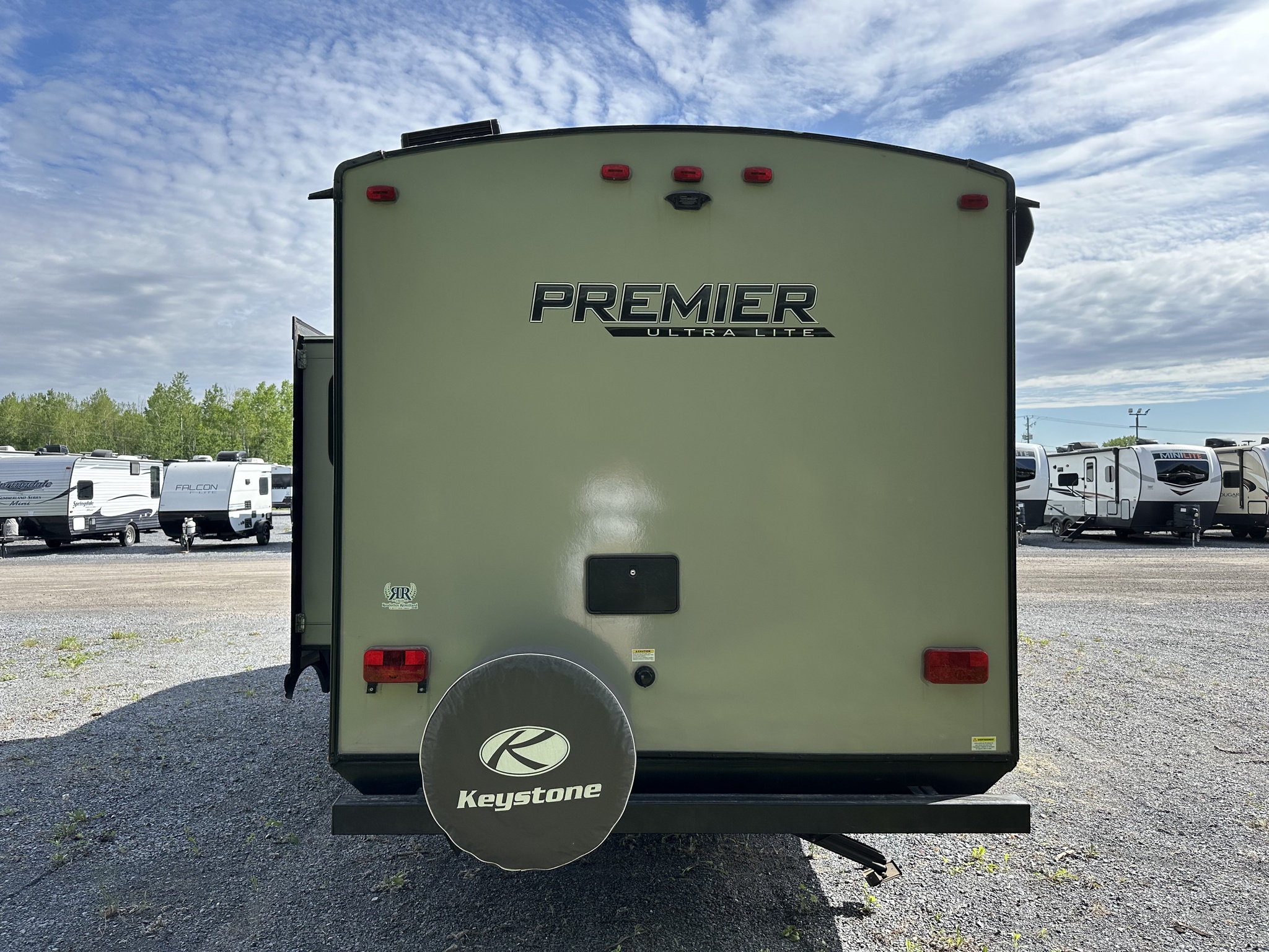 2019 Keystone RV Bullet 22RBP thumbnail 11