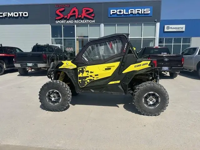 2019 Can-Am MAVERICK SPORT XMR