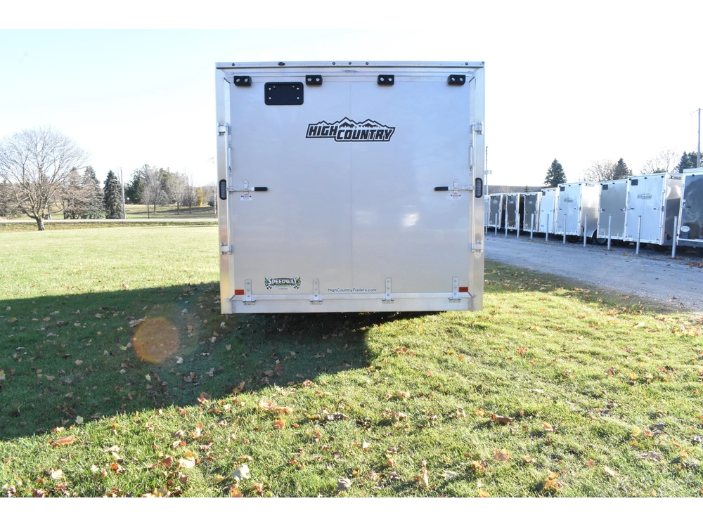 2024 Alcom Aluminum Enclosed 8.5' X 20' Tandem Axle alt
