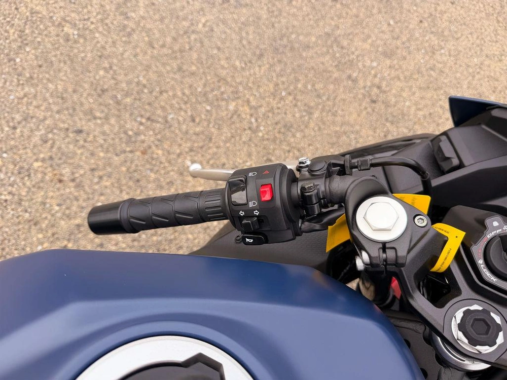 2026 Kawasaki Ninja® 500 Se Abs alt