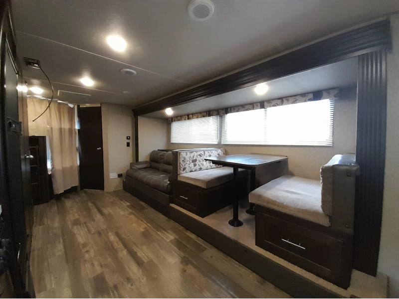 Forest River Cherokee Grey Wolf 26cks 2017 alt