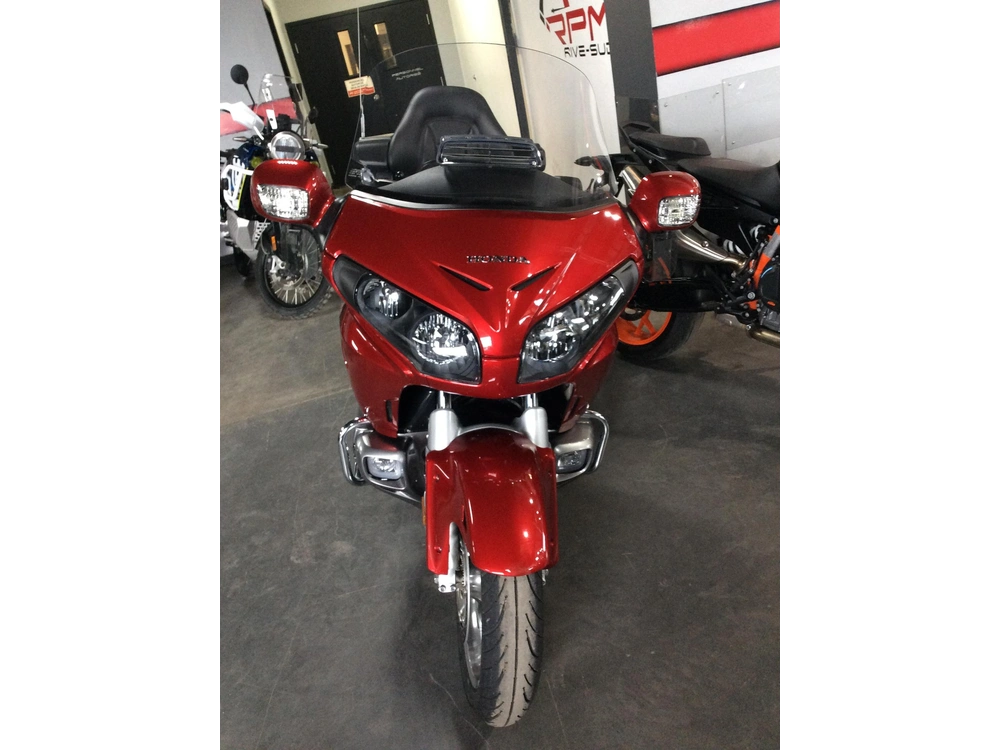 2017 Honda Goldwing 1800 alt