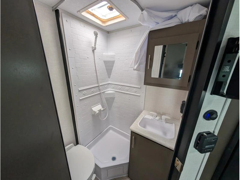 2023 Kz Escape E181mk alt