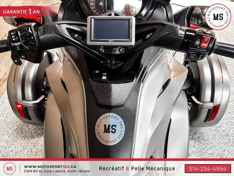 2014 Can-Am SPYDER ST LIMITED PERLE RARE !!! TRÈS BAS KM ! thumbnail 12