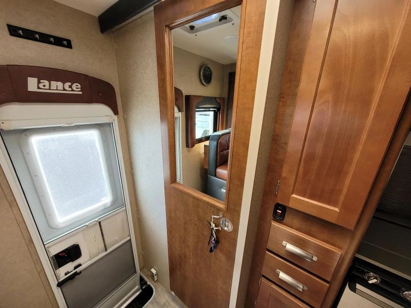 Lance Camper Lance 855s 2019 alt