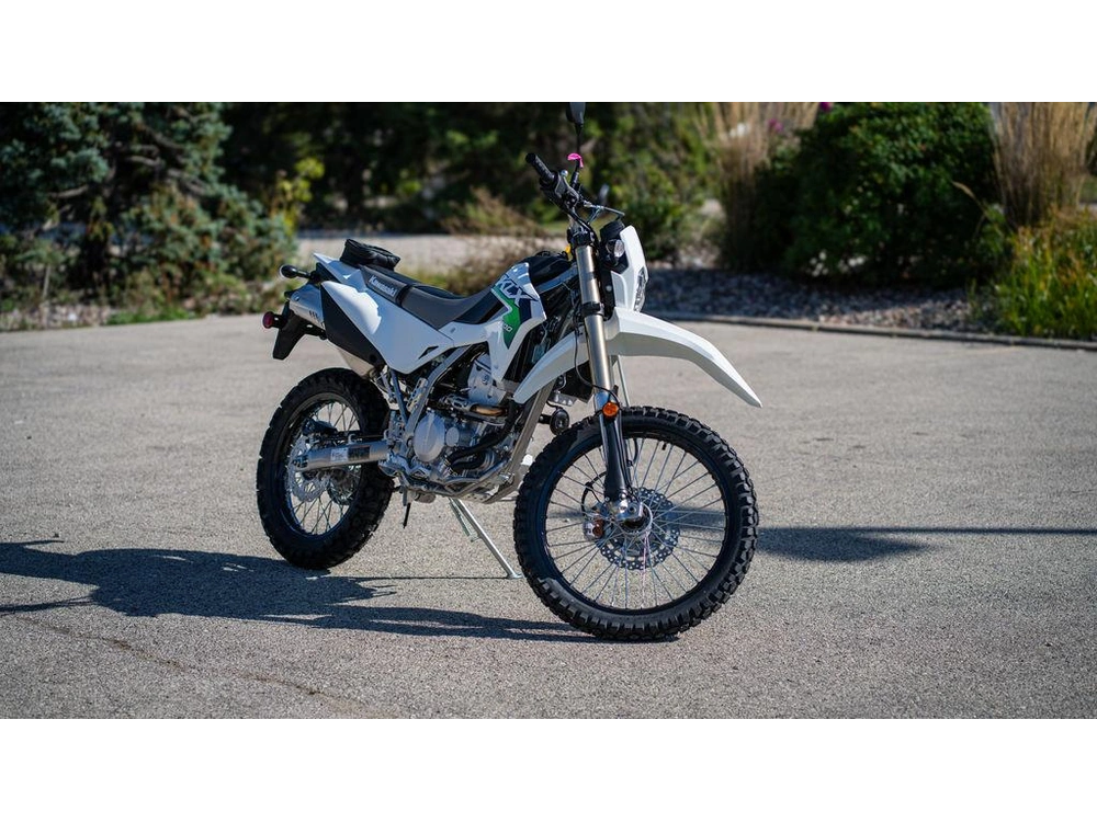 2026 Kawasaki Klx®300 alt