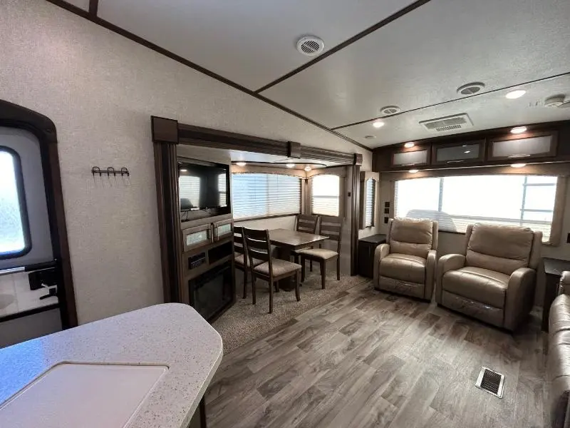 2019 Keystone RV Cougar