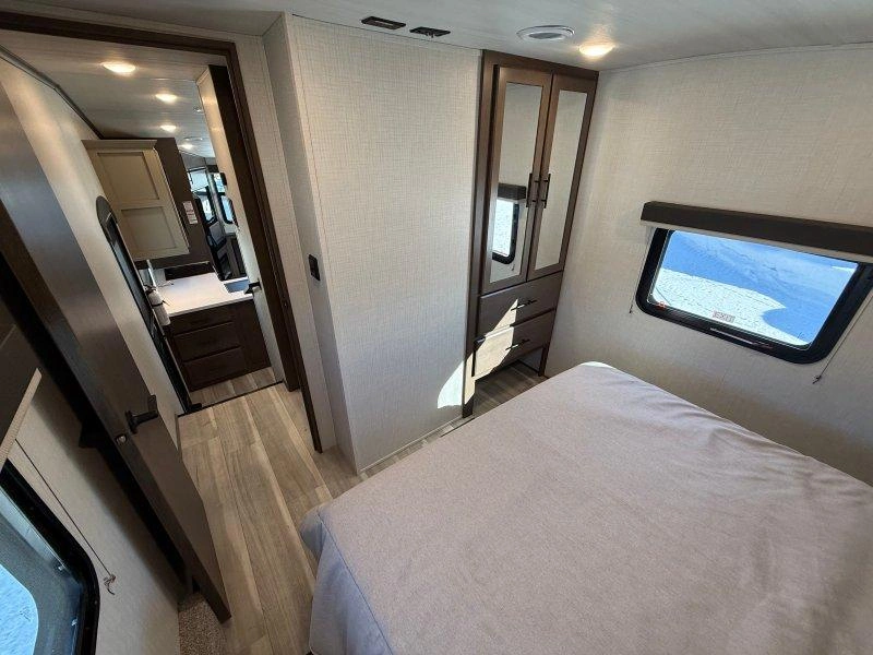 Keystone Rv Cougar 2400re 2026 alt