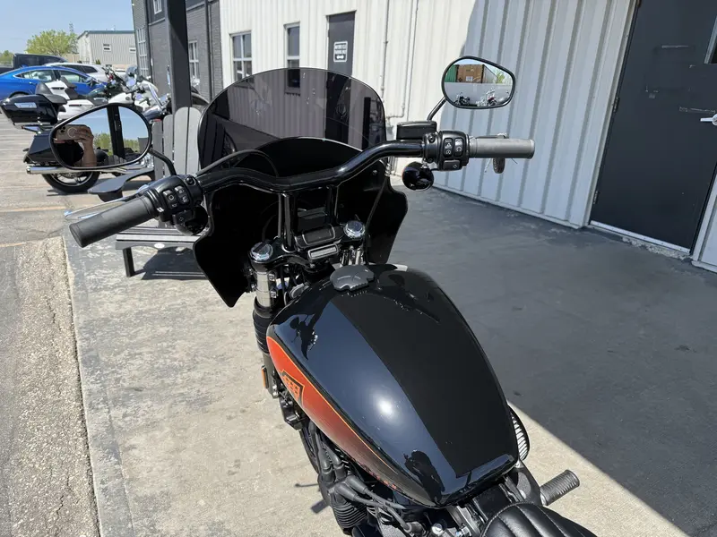 2021 Harley-Davidson STREET BOB thumbnail 12