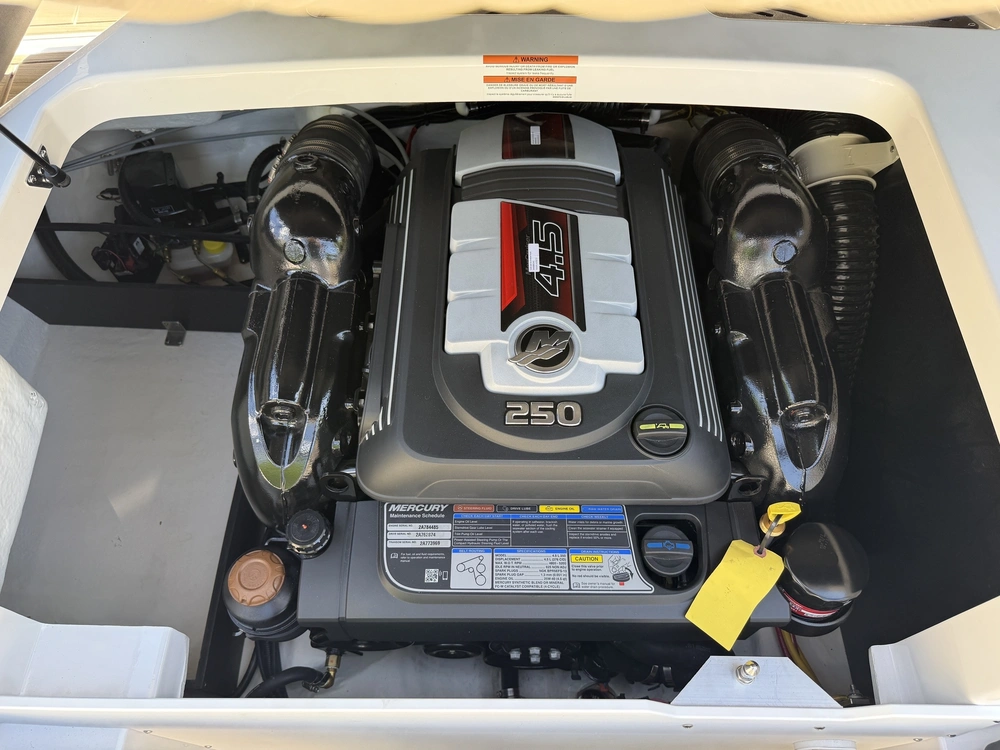 2025 Monterey Boats M20 Series alt