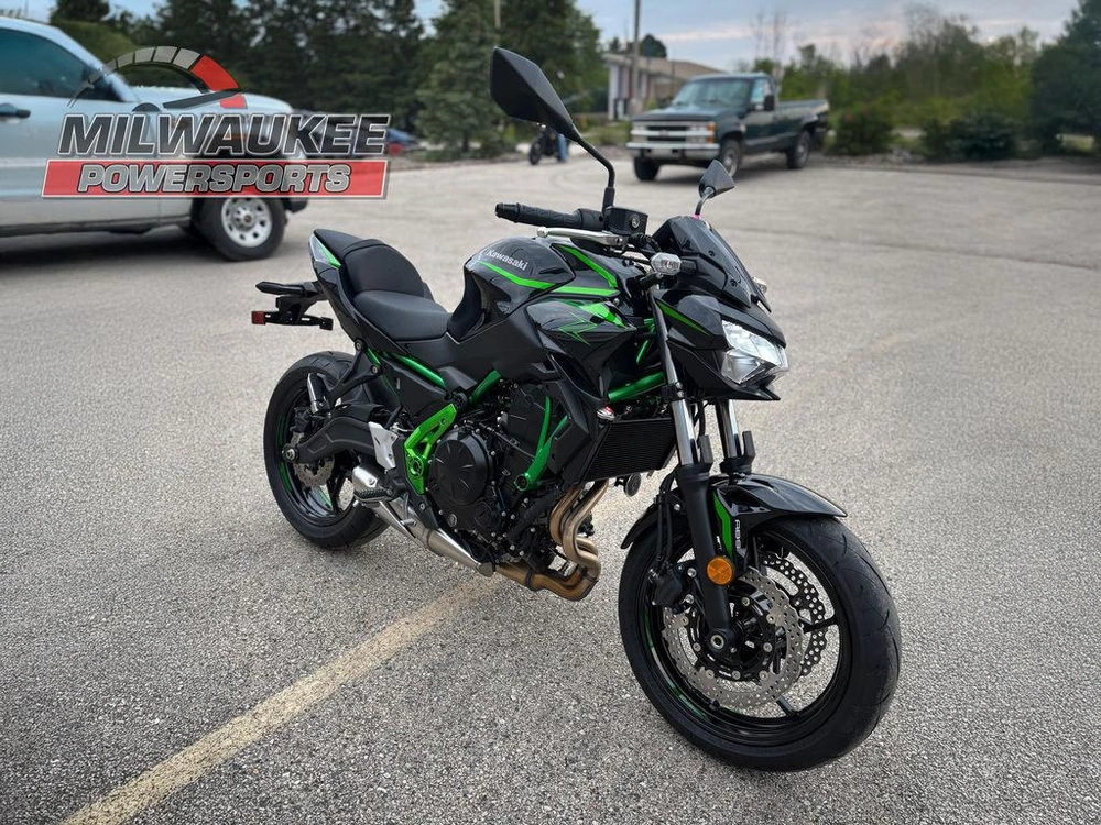 2025 Kawasaki Z650 Abs alt
