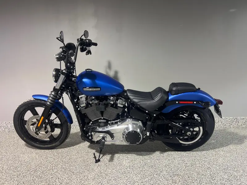 2026 Harley-Davidson FXBB - Street Bob® thumbnail 9