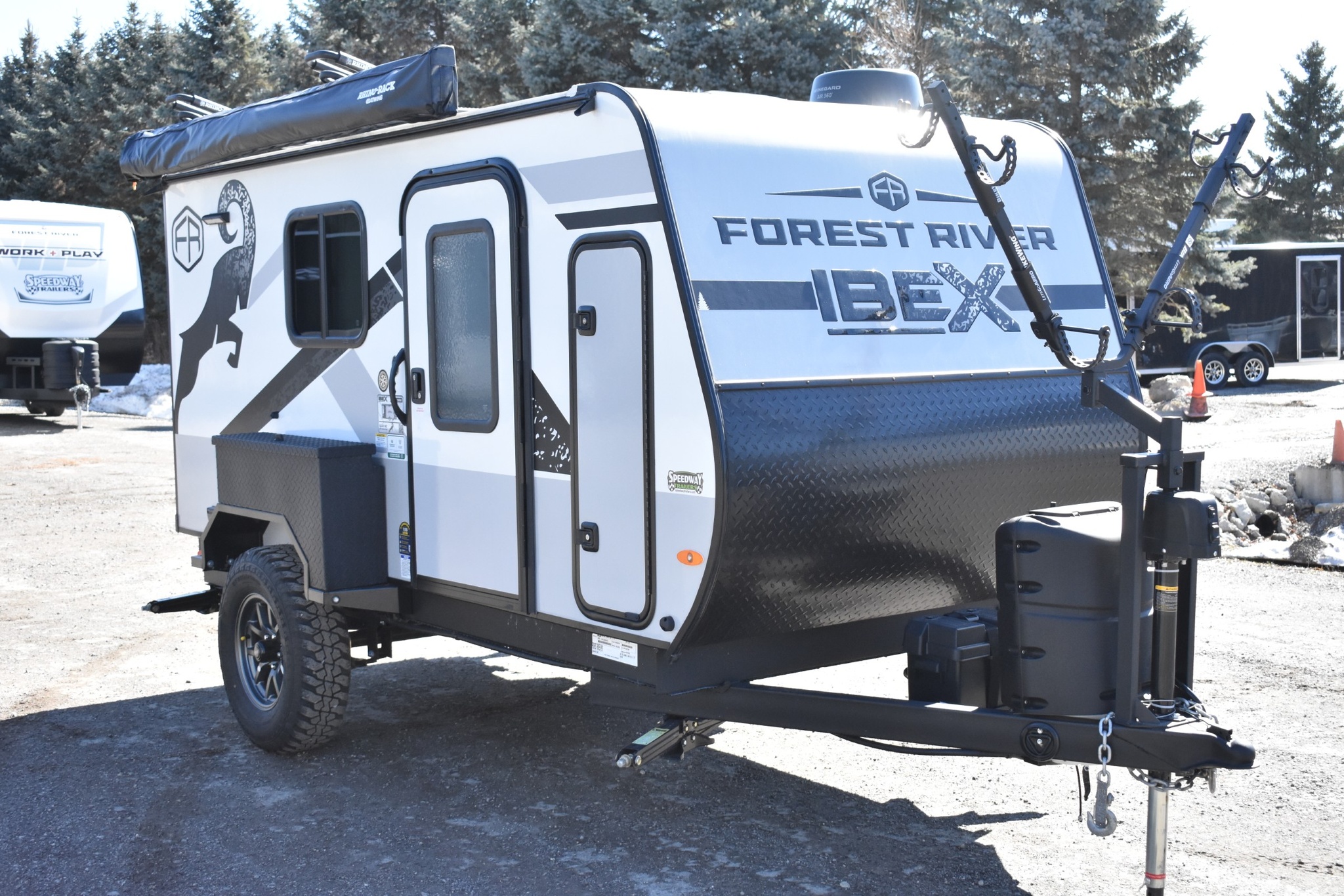 2025 Forest River Travel Trailer (IBEX) 10RK Single Axle thumbnail 9
