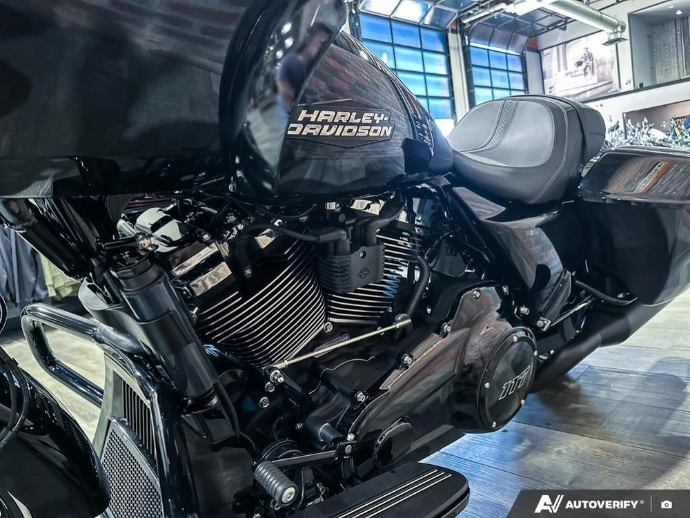 2026 Harley-davidson Road Glide alt
