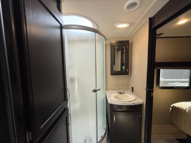 Grand Design Imagine 3150bh 2017 alt