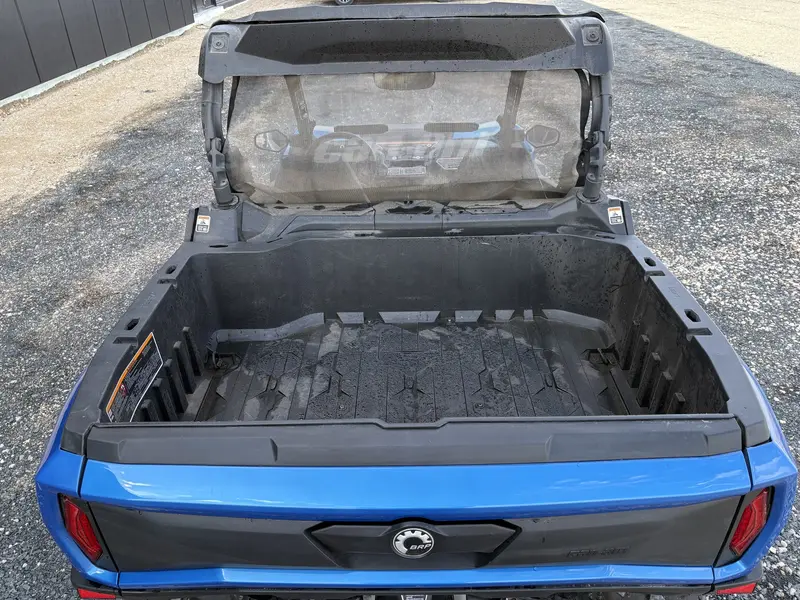 2023 Can-Am Commander XT 700 thumbnail 8