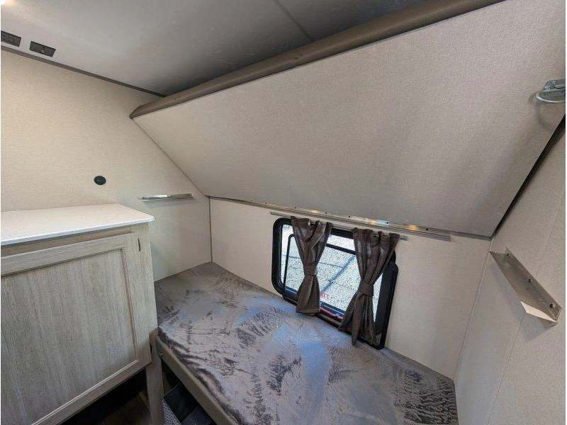 Coachmen Catalina 281qbunk 2026 alt