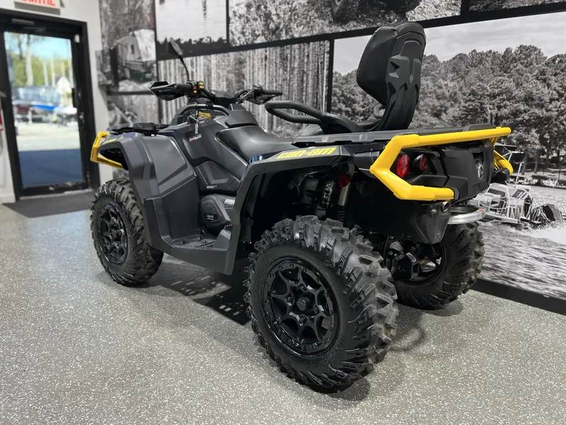 2023 Can-Am OUTLANDER MAX XTP 850 **BAS KILOMÉTRAGE!!** thumbnail 5