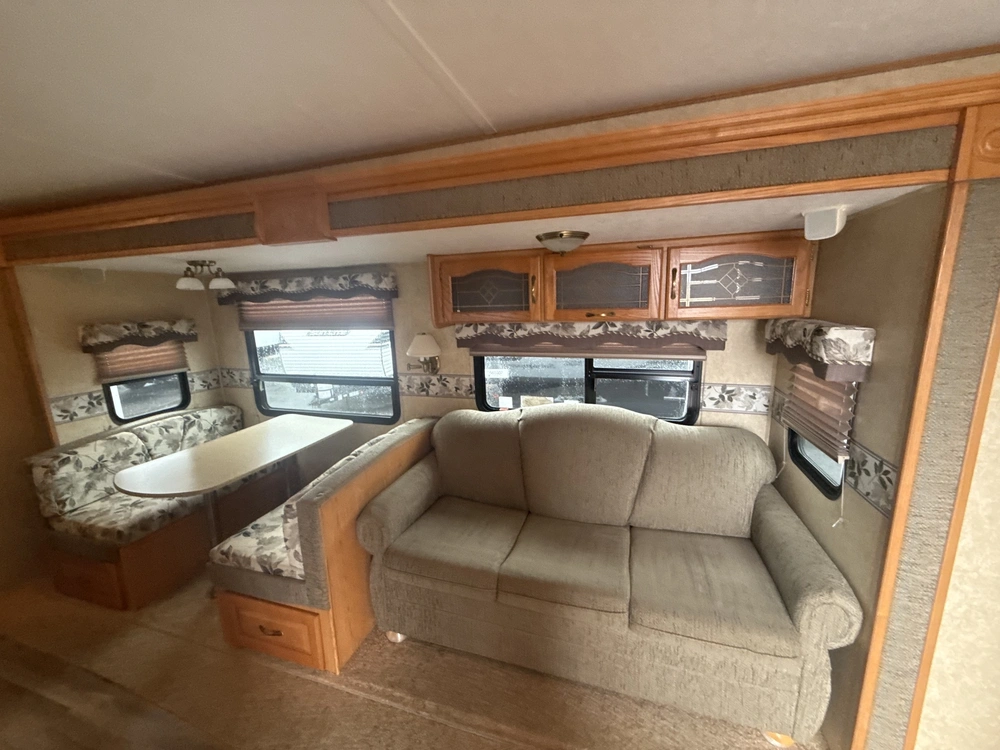2006 Forest River Sandpiper 321bht alt