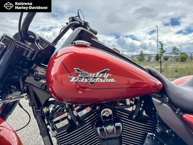 2025 Harley-Davidson FLRT - Freewheeler® thumbnail 23