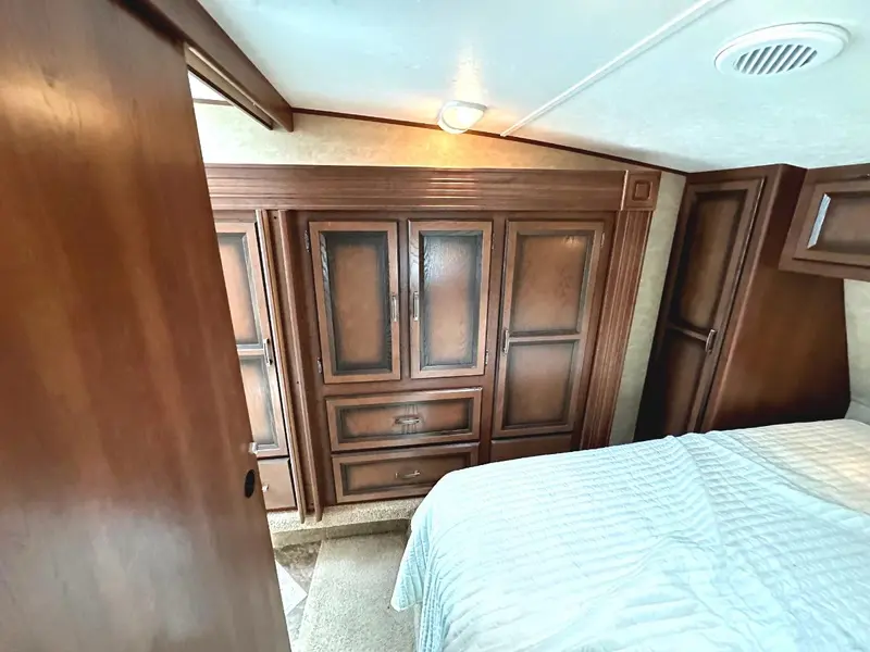 2015 Crossroads RV RFZ27CK FW-REZERVE thumbnail 23